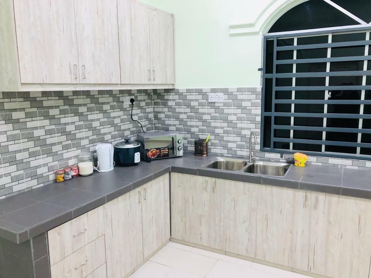 Atocha Homestay - Terong@Taiping Kampong Salak Exterior foto