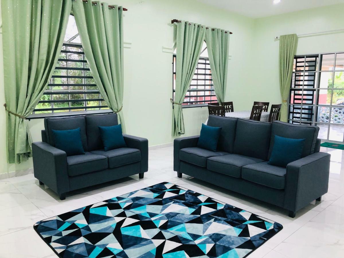 Atocha Homestay - Terong@Taiping Kampong Salak Exterior foto