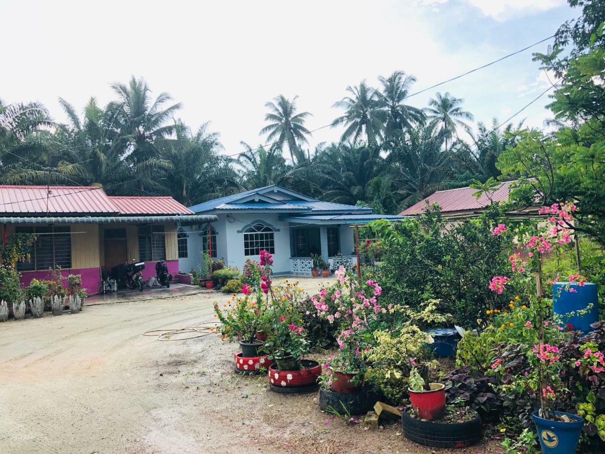 Atocha Homestay - Terong@Taiping Kampong Salak Exterior foto